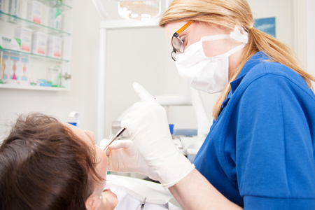 Prophylaxe - Dr. Stanke & Kollegen - Ihre Zahnarztpraxis mit eigenem Dentallabor in Hamm.